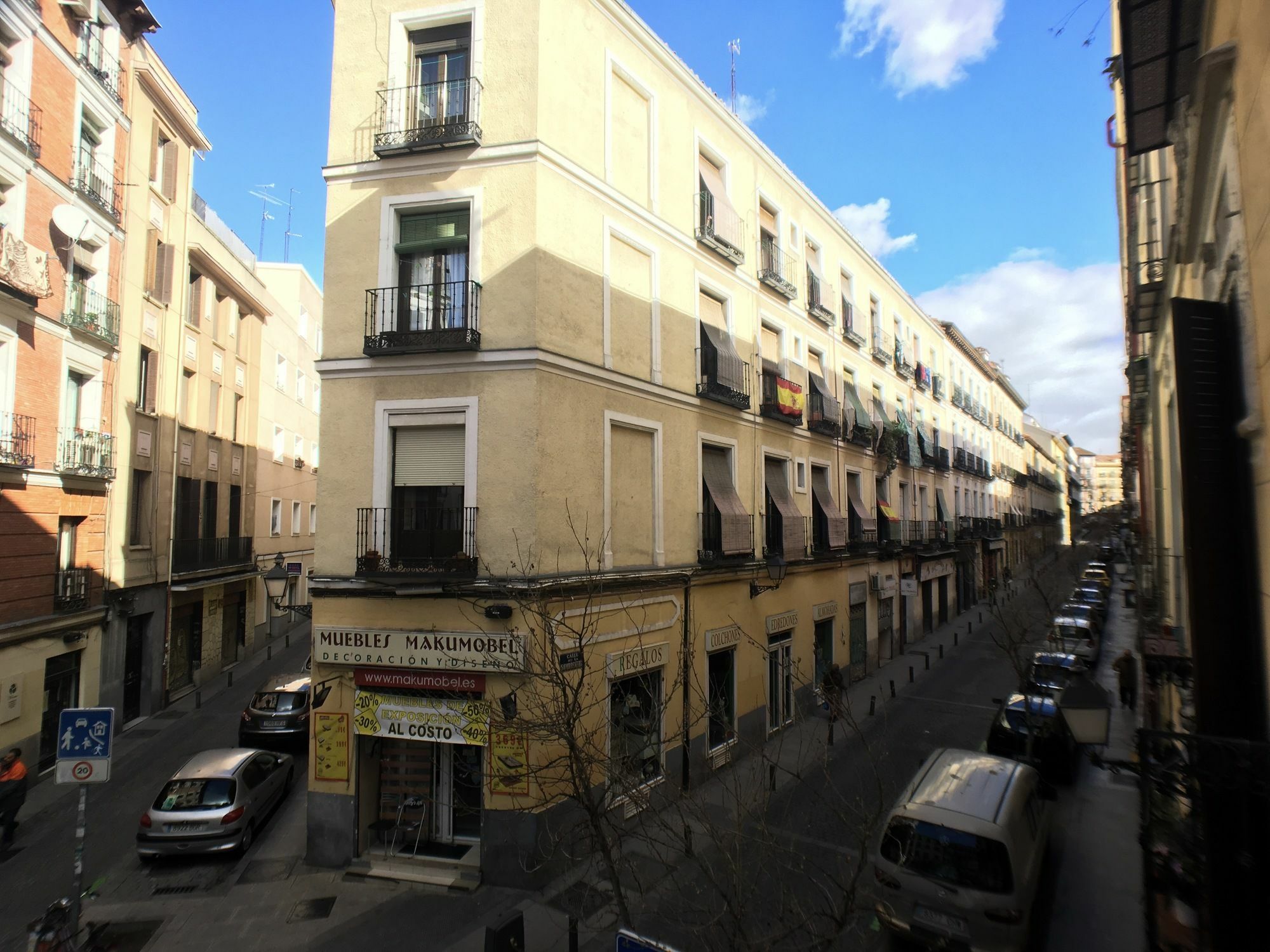 Apartments In Lavapies By Allo Housing Madrid Luaran gambar